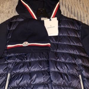 Brand new authentic men Moncler with matching hat